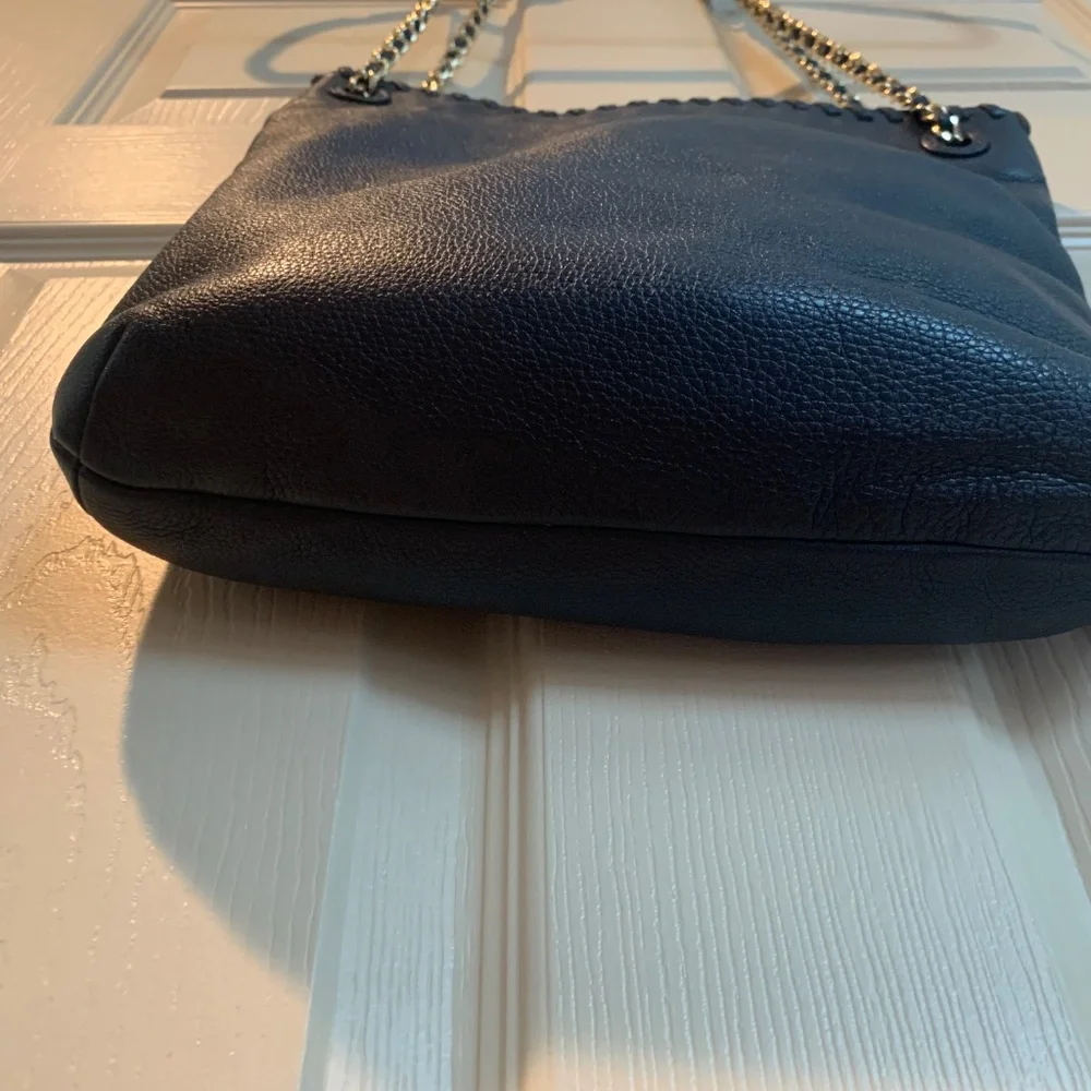Tory Burch Navy Blue Leather Shoulder Handbag